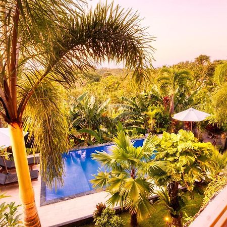 Kelingking Sunset Point Hotel & Spa Batununggul Exterior foto